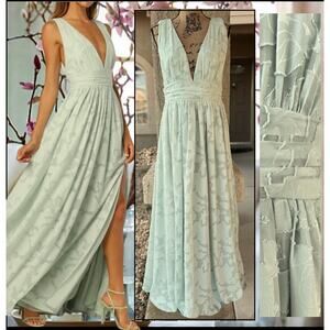 Lulus Sweet Sophistication Sage Green Burnout Floral Maxi Dress Size L